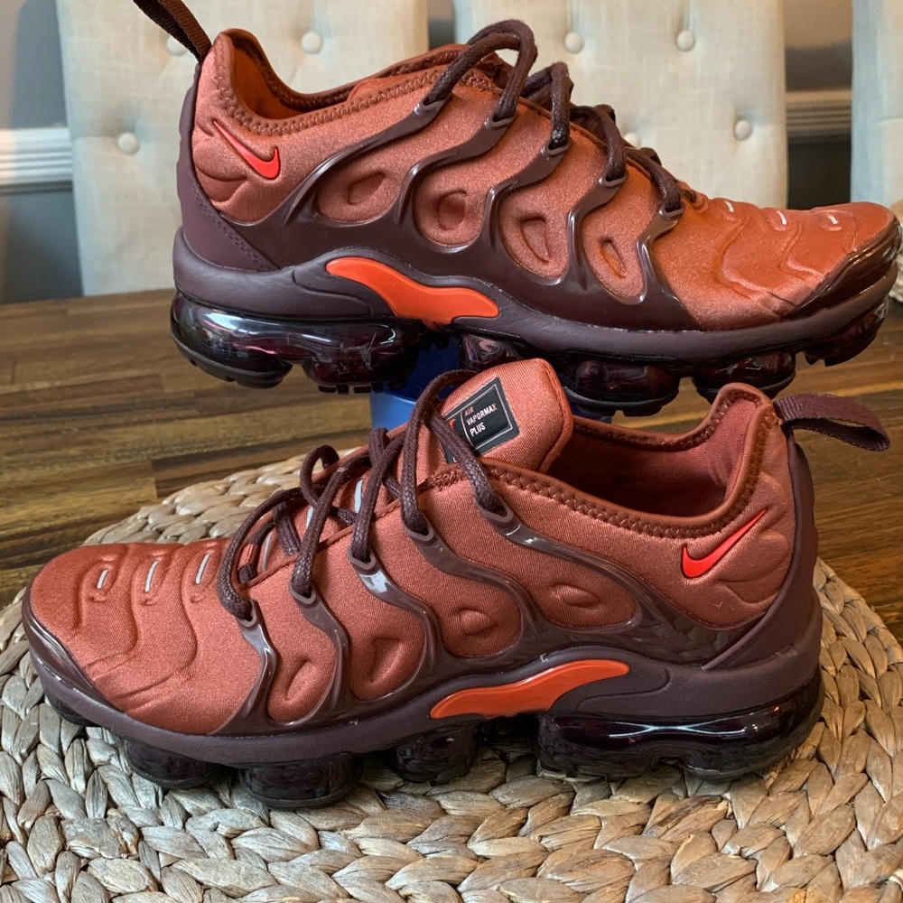 Burnt Orange Nike Air VaporMax Plus Size 8.5 (AO4550-201)